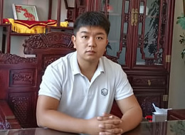 鑫雅迪木门总经理朱泽立：鑫雅迪负离子木门，为用户提供真健康环保产品。